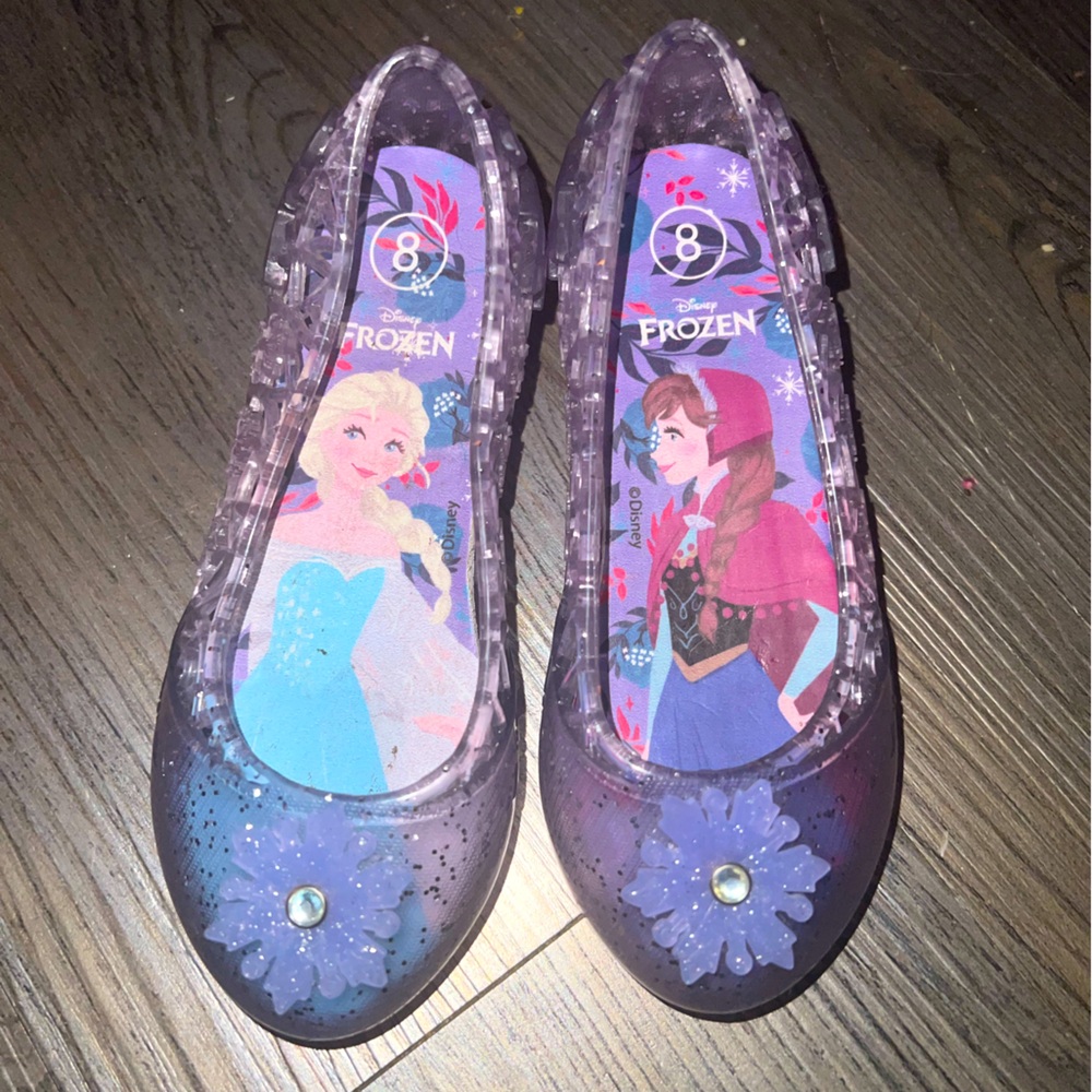 Frozen dress shoes